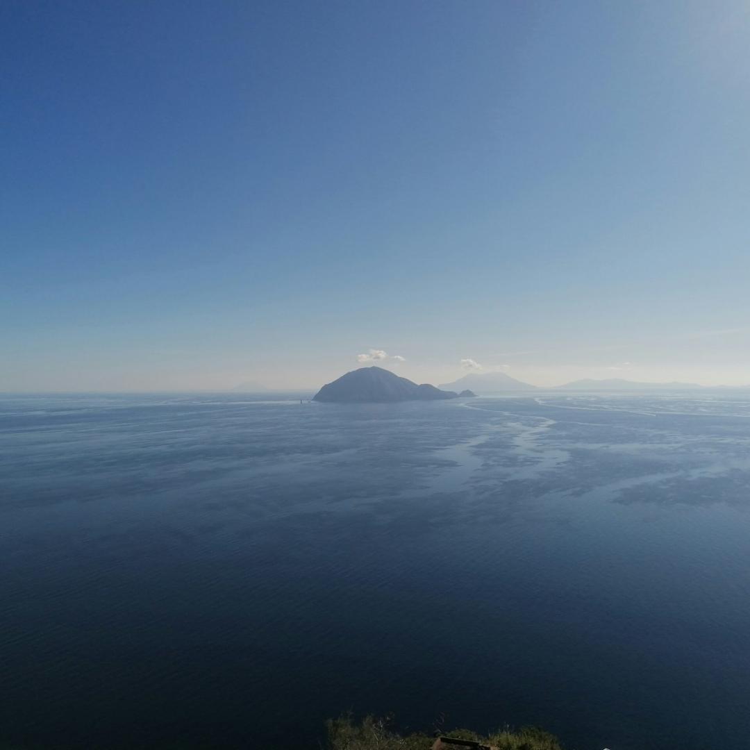 aeolian island