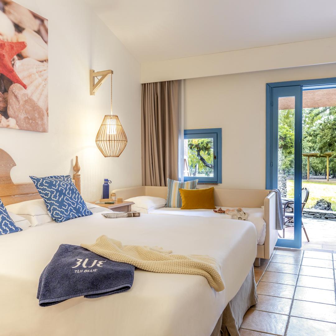 Superior Room Garden View with Terrace