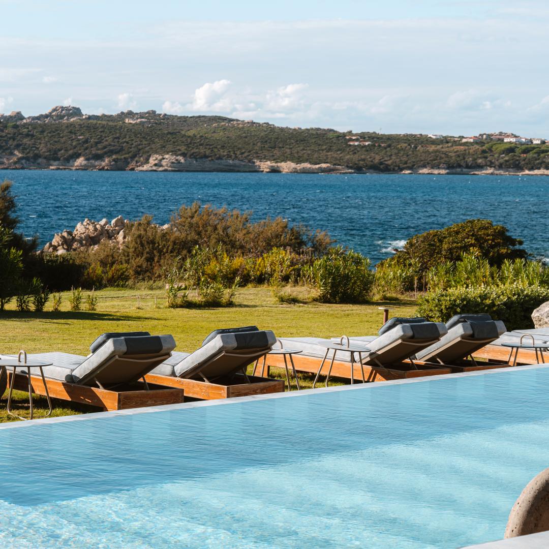 mangias-santa-teresa-tease-new