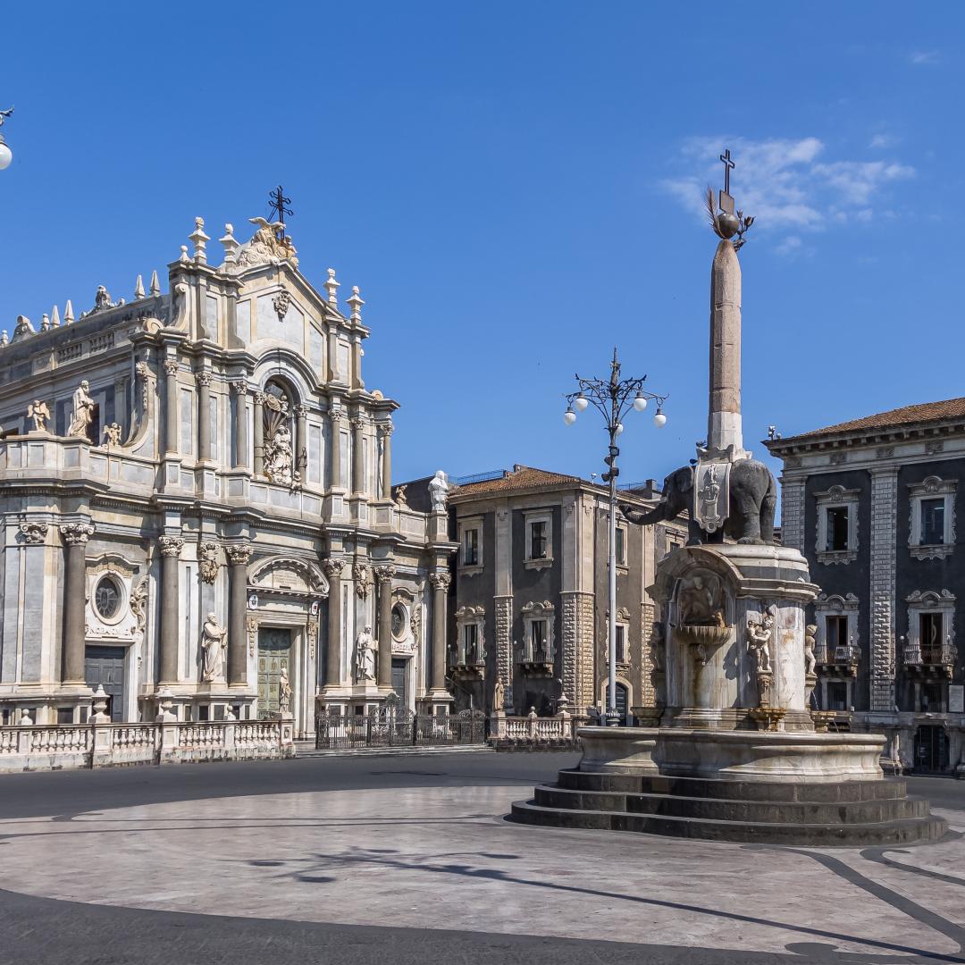 piazza-del-duomo-cathedral-of-santa-agatha