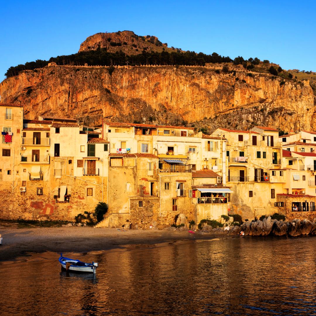 golden-hues-of-the-old-harb