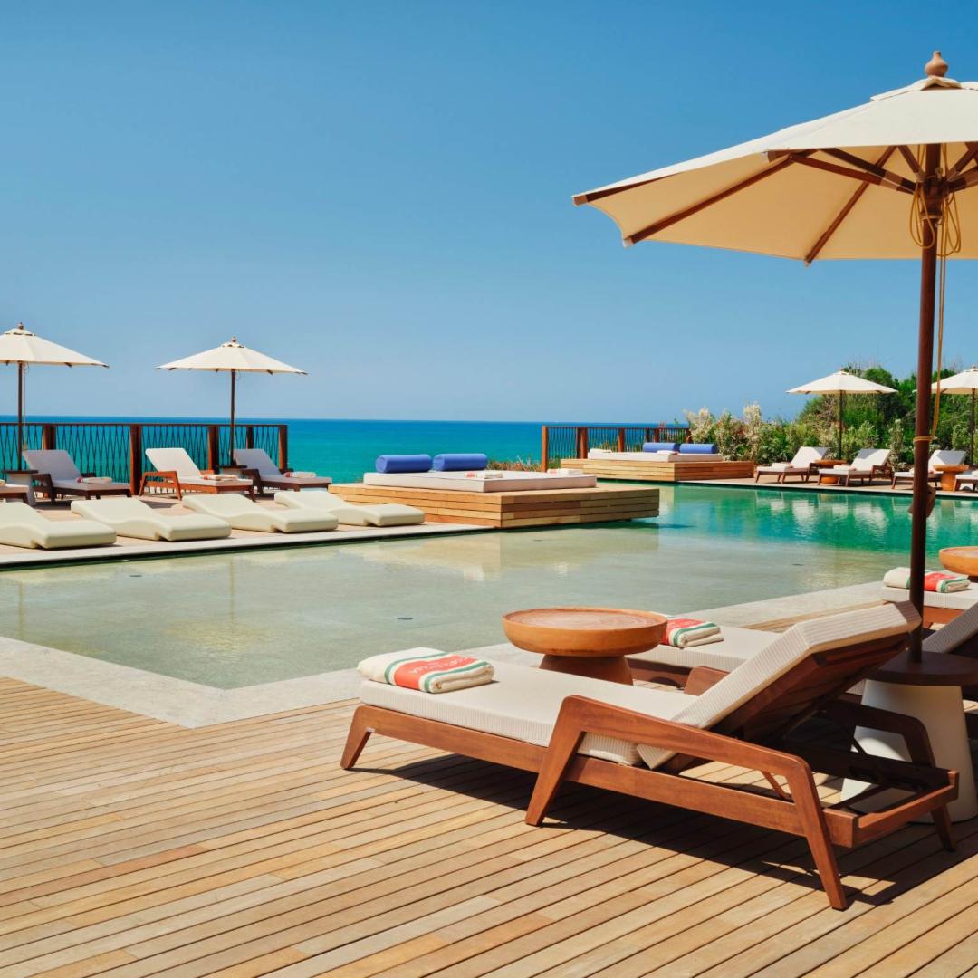 001_iconas_costa_ragusa_resort_quies_pool