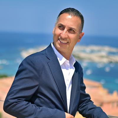 Le parcours de Vincenzo Viola, aujourd'hui Executive Assistant Manager chez Mangia's, entre croissance, confiance et esprit d'équipe