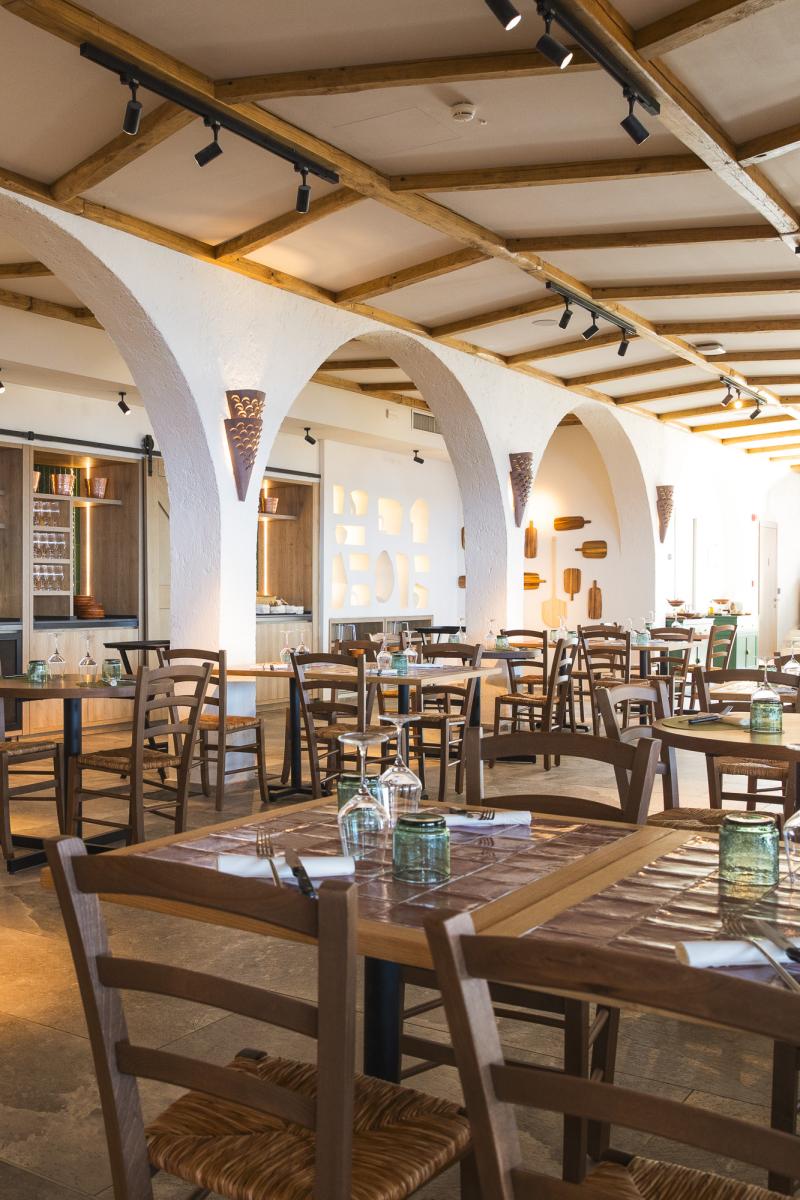 mangias-sardinia-resort-restaurant-1