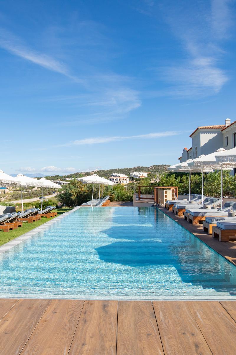 mangias_santa_teresa_adult_poll_services