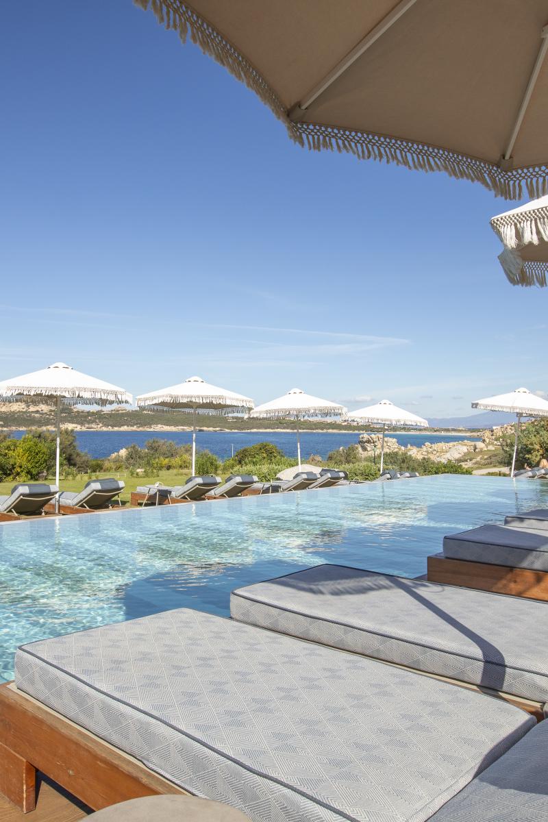 Mangias_santa_teresa_gallery_adult_pool