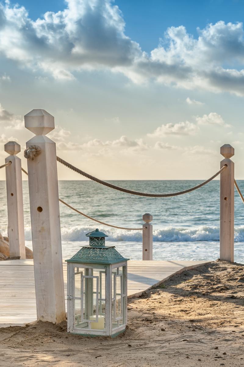 Acacia_beach_entrance