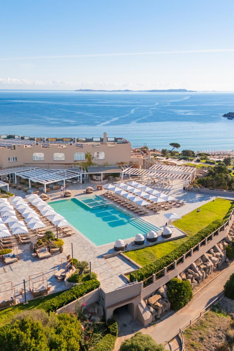 mangias_sardinia_resort_5_hero