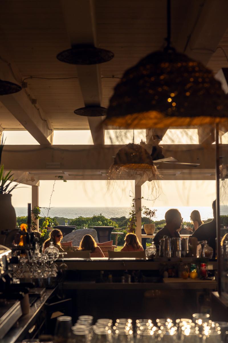 mangias-santa-teresa-lime-bar-sunset