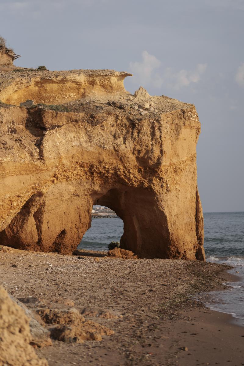 CRB_Scogliera sulla spiaggia
