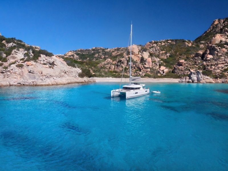 arcipelago-della-maddalena-in-catamarano-1
