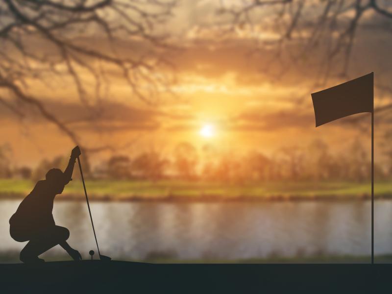 silhouette-of-golfers.jpg